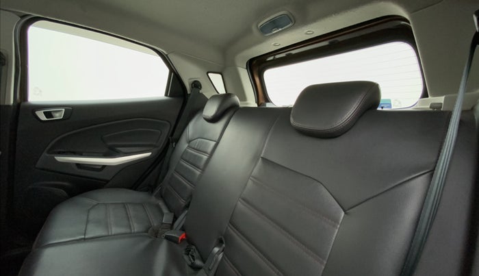 2017 Ford Ecosport 1.5 TDCI TITANIUM PLUS, Diesel, Manual, 71,122 km, Right Side Rear Door Cabin