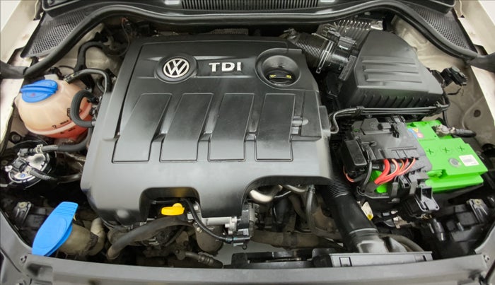 2016 Volkswagen Vento HIGHLINE TDI AT, Diesel, Automatic, 78,659 km, Open Bonet