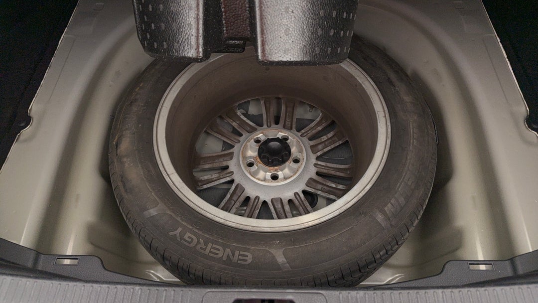 2024 Toyota Camry Ascent, Automatic, 50694 km, Spare Wheel