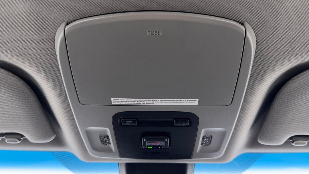 2024 Toyota Camry Ascent, Automatic, 50694 km, On-Roof Controls/Sunglass holder