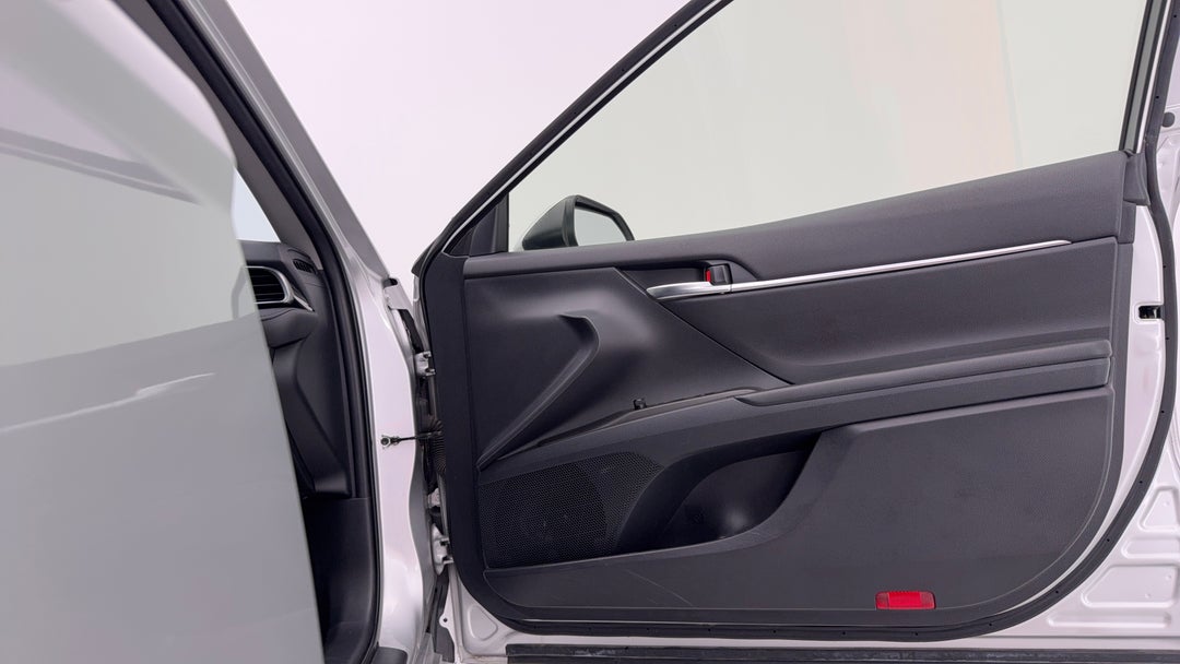 2024 Toyota Camry Ascent, Automatic, 50694 km, Speaker View