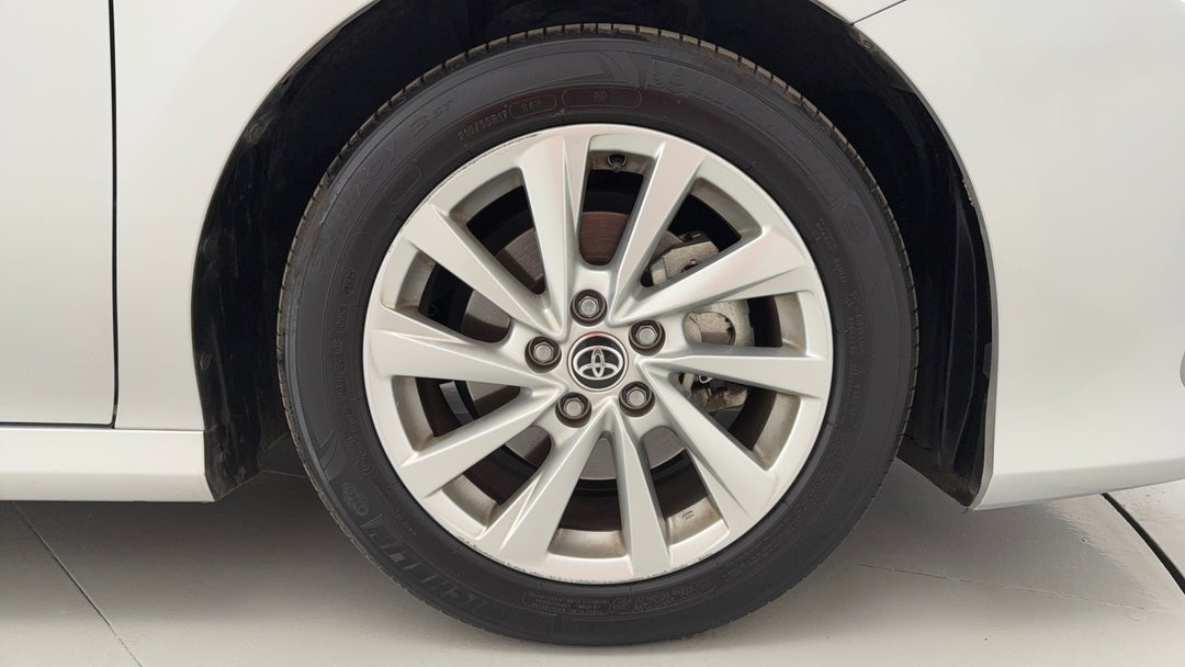 2024 Toyota Camry Ascent, Automatic, 50694 km, Right Front Wheel