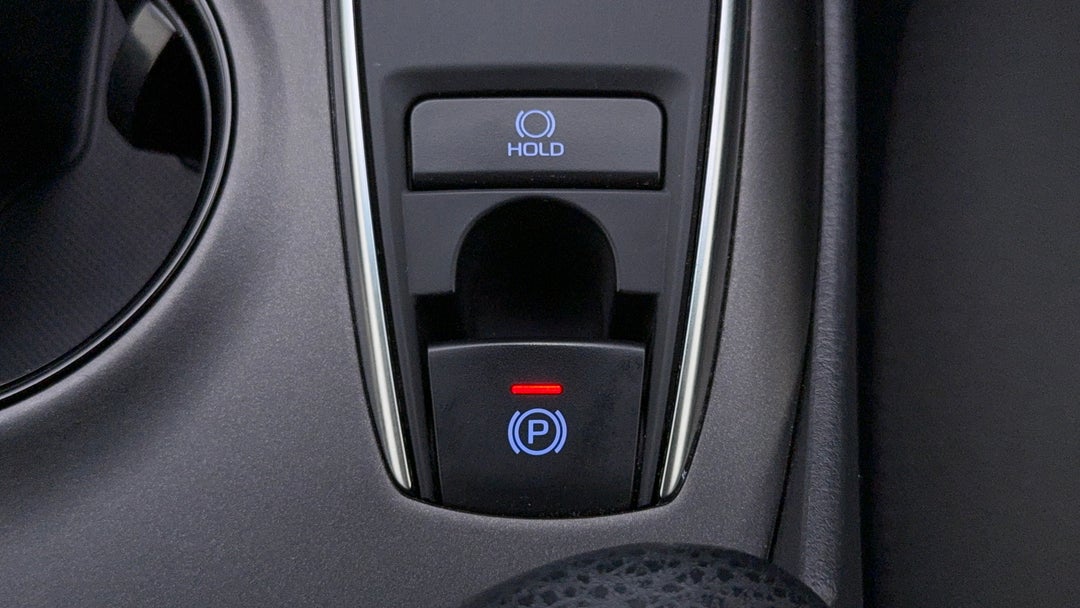 2024 Toyota Camry Ascent, Automatic, 50694 km, Handbrake