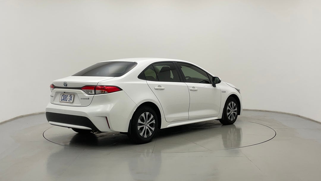 Right Back Diagonal (45- Degree) View