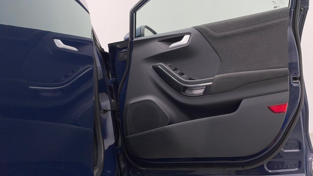 2023 Ford Puma Puma, Automatic, 53376 km, Speaker View