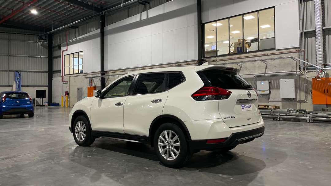 2018 Nissan X-trail St (2WD), Automatic, 125331 km, Left Back Diagonal (45- Degree) View