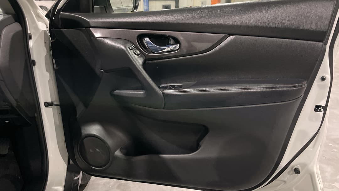 2018 Nissan X-trail St (2WD), Automatic, 125294 km, Speaker View