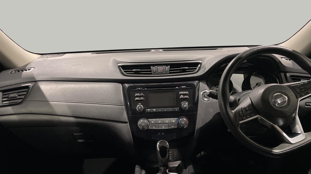 2018 Nissan X-trail St (2WD), Automatic, 125294 km, Dashboard View