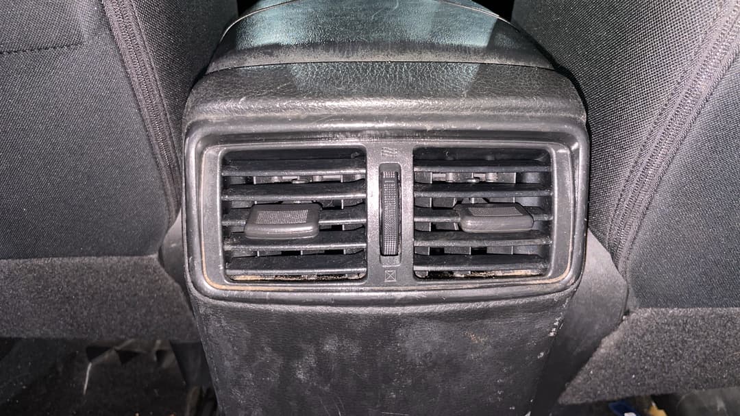 2018 Nissan X-trail St (2WD), Automatic, 125294 km, Rear A/C Vent