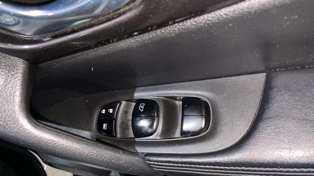 2018 Nissan X-trail St (2WD), Automatic, 125294 km, Drivers Side Door Panel Controls