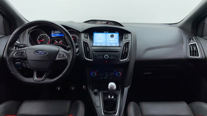 FORD FOCUS-Dashboard View
