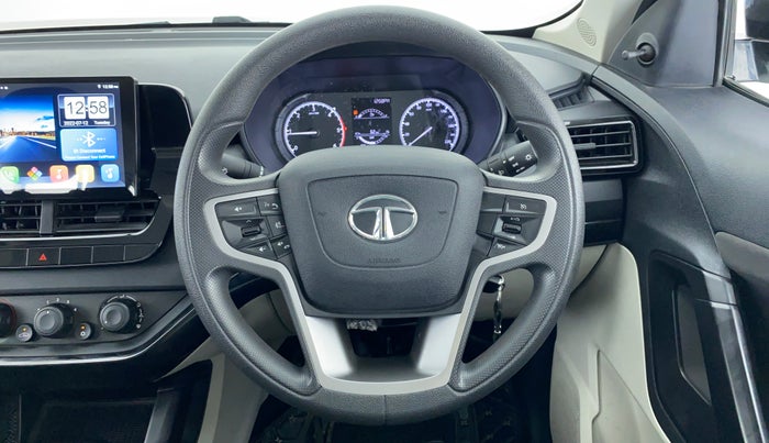 2021 Tata Safari XE 2.0 KRYOTEC, Diesel, Manual, 18,390 km, Steering Wheel Close Up
