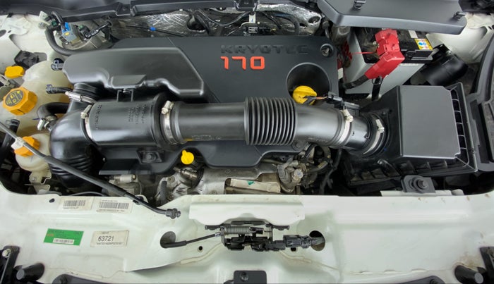 2021 Tata Safari XE 2.0 KRYOTEC, Diesel, Manual, 18,390 km, Open Bonet