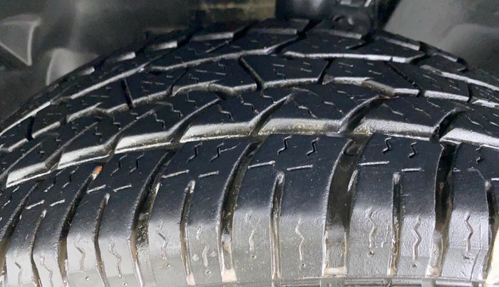 2021 Tata Safari XE 2.0 KRYOTEC, Diesel, Manual, 18,390 km, Left Front Tyre Tread