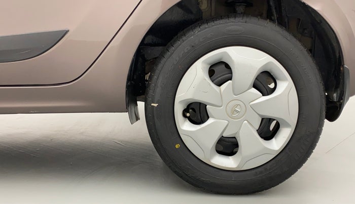 2017 Tata Tiago XZ 1.2 REVOTRON, Petrol, Manual, 69,308 km, Left Rear Wheel