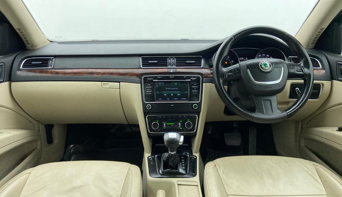 2012 Skoda Superb ELEGANCE 1.8 TSI AT, Petrol, Automatic, 49,890 km, Dashboard