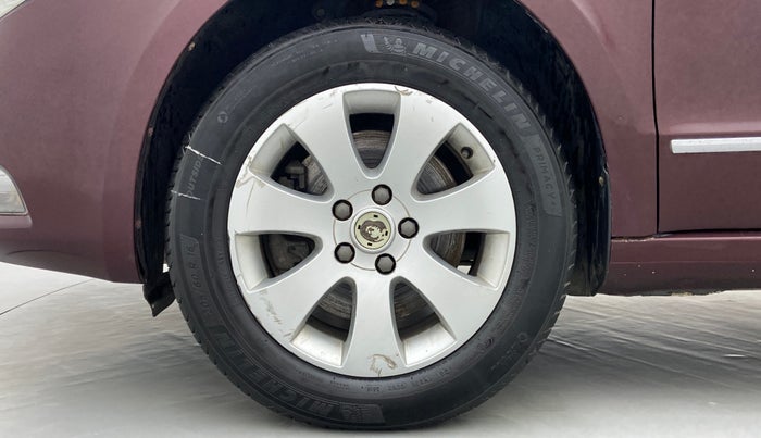 2012 Skoda Superb ELEGANCE 1.8 TSI AT, Petrol, Automatic, 49,890 km, Left Front Wheel