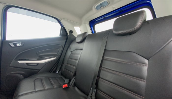 2016 Ford Ecosport 1.5 TDCI TITANIUM PLUS, Diesel, Manual, 78,125 km, Right Side Rear Door Cabin