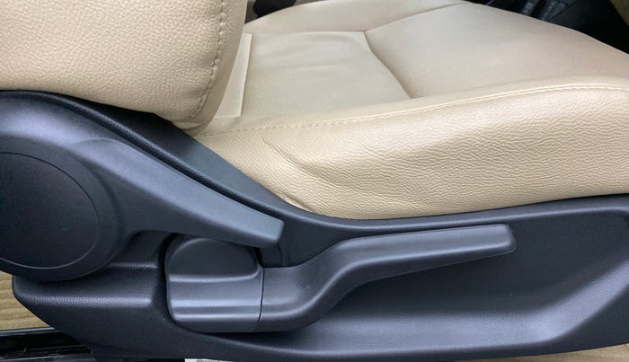 2019 Honda Amaze 1.2 VXMT I VTEC, Petrol, Manual, 4,699 km, Driver Side Adjustment Panel