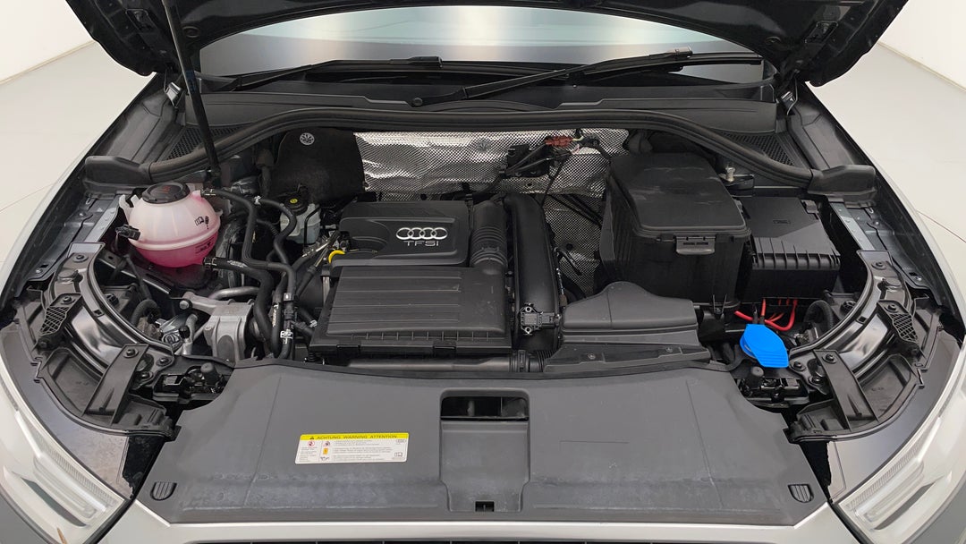 Open Bonnet (Engine)