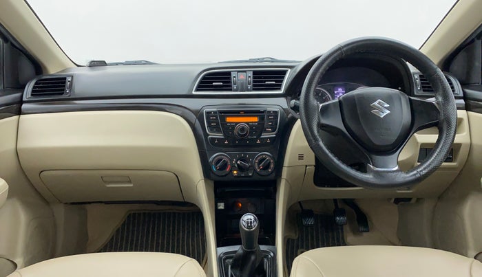 2017 Maruti Ciaz SIGMA 1.4 VVT, Petrol, Manual, 75,398 km, Dashboard