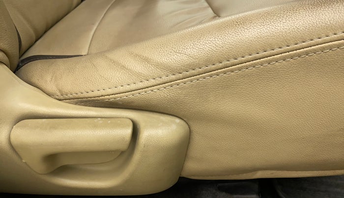 2012 Honda Brio 1.2 S (O) MT IVTEC, Petrol, Manual, 63,169 km, Driver Side Adjustment Panel