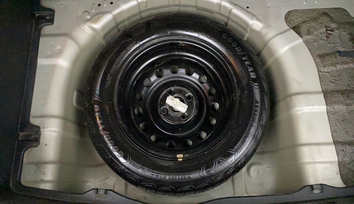 2014 Hyundai i20 MAGNA (O) 1.2, Petrol, Manual, 60,561 km, Spare Tyre