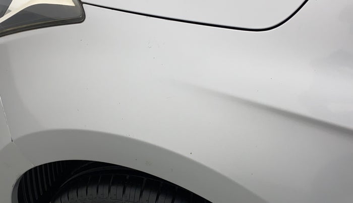 2014 Hyundai i20 MAGNA (O) 1.2, Petrol, Manual, 60,561 km, Left fender - Paint has minor damage