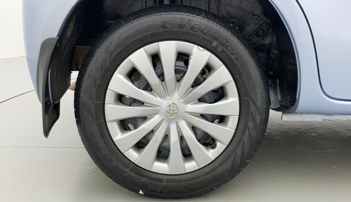 2012 Toyota Etios Liva G, Petrol, Manual, 44,119 km, Right Rear Wheel