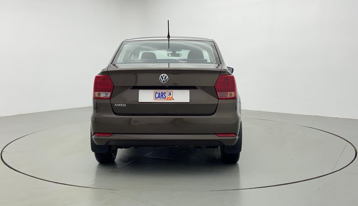 2016 Volkswagen Ameo HIGHLINE 1.2, Petrol, Manual, 31,192 km, Back/Rear View