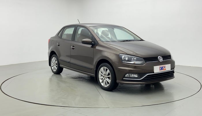 2016 Volkswagen Ameo HIGHLINE 1.2, Petrol, Manual, 31,192 km, Right Front Diagonal (45- Degree) View