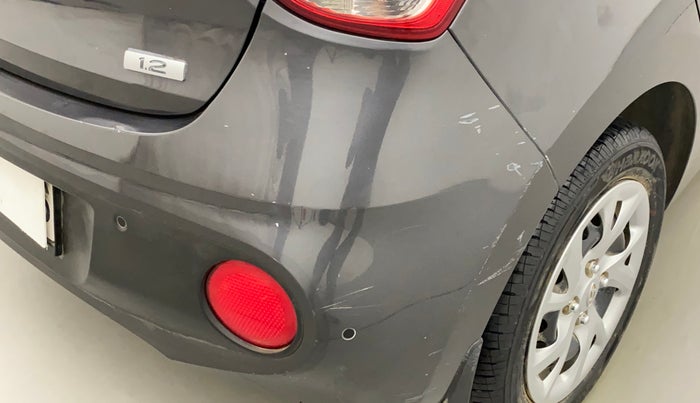 2019 Hyundai Grand i10 SPORTZ 1.2 KAPPA VTVT, Petrol, Manual, 20,335 km, Rear bumper - Minor scratches