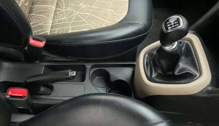2019 Hyundai Grand i10 SPORTZ 1.2 KAPPA VTVT, Petrol, Manual, 20,335 km, Gear Lever