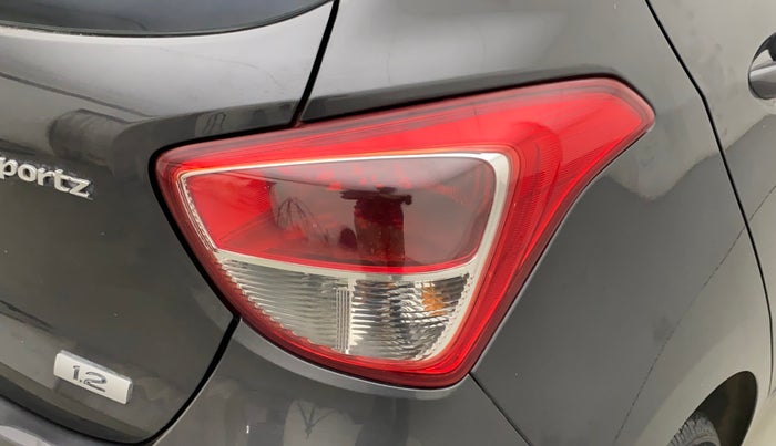 2019 Hyundai Grand i10 SPORTZ 1.2 KAPPA VTVT, Petrol, Manual, 20,335 km, Right tail light - Minor scratches