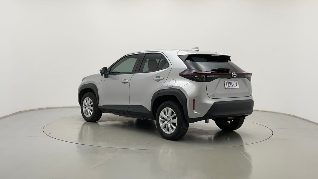 Left Back Diagonal (45- Degree) View