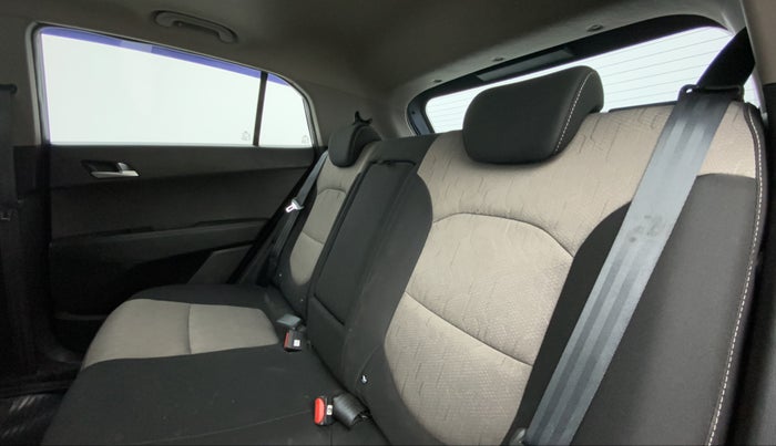 2018 Hyundai Creta 1.6 VTVT SX AUTO, Petrol, Automatic, 41,859 km, Right Side Rear Door Cabin