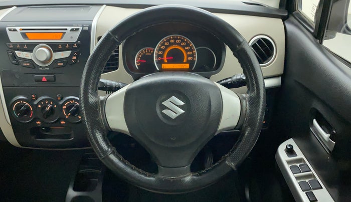 2016 Maruti Wagon R 1.0 VXI, Petrol, Manual, 77,225 km, Steering Wheel Close Up