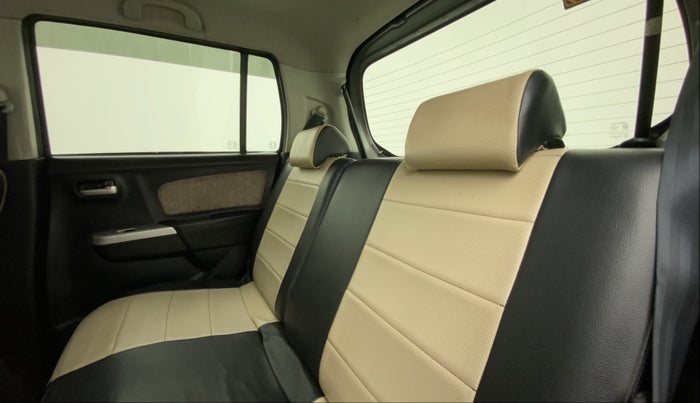 2016 Maruti Wagon R 1.0 VXI, Petrol, Manual, 77,225 km, Right Side Rear Door Cabin