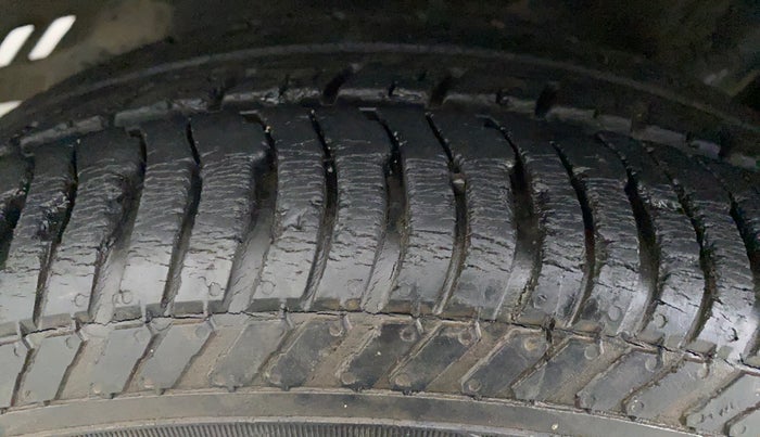 2015 Ford Ecosport 1.5TITANIUM TDCI, Diesel, Manual, 44,046 km, Left Front Tyre Tread