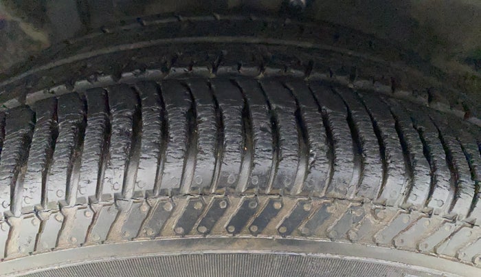 2015 Ford Ecosport 1.5TITANIUM TDCI, Diesel, Manual, 44,046 km, Right Front Tyre Tread