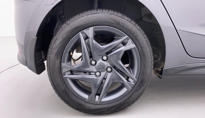 2022 Hyundai NEW I20 SPORTZ 1.2 MT, Petrol, Manual, 5,009 km, Right Rear Wheel