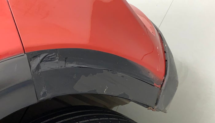 2016 Maruti Vitara Brezza ZDI, Diesel, Manual, 56,119 km, Front bumper - Bumper cladding minor damage/missing