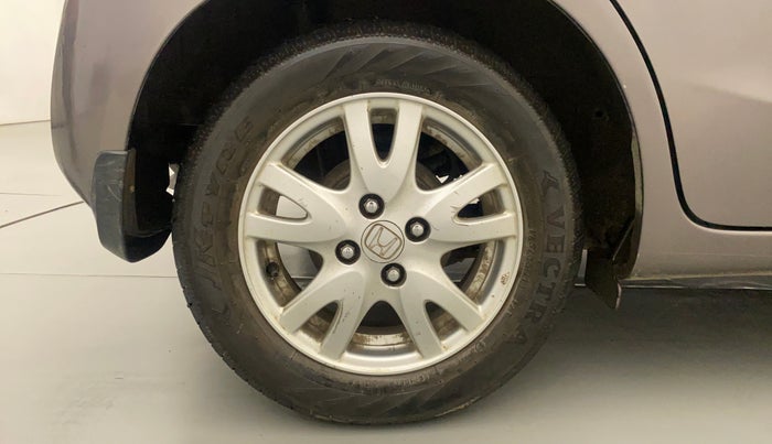 2012 Honda Brio V MT, Petrol, Manual, 61,764 km, Right Rear Wheel