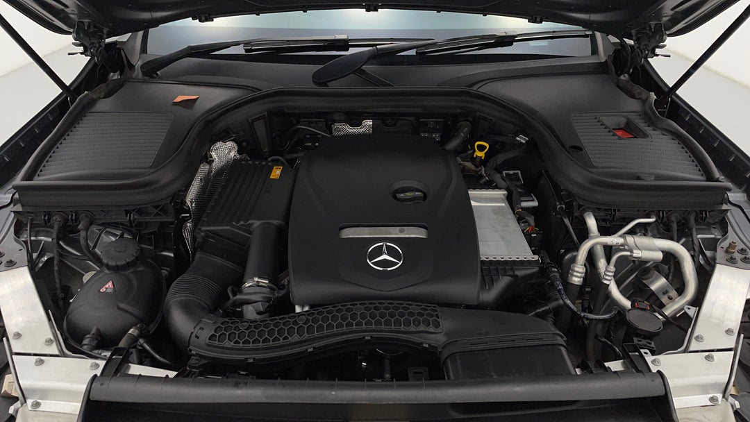 Open Bonnet (Engine)