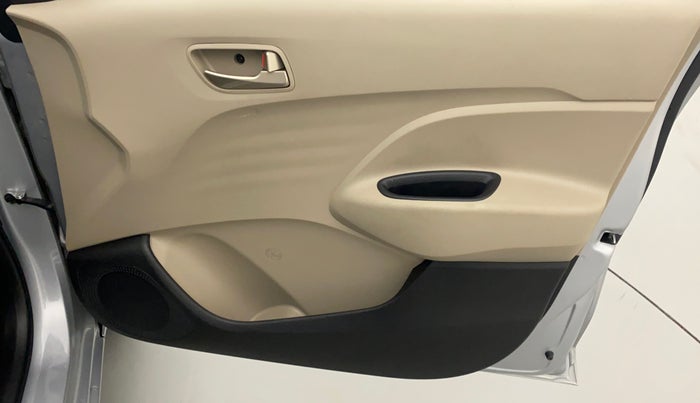 2019 Hyundai NEW SANTRO 1.1 SPORTS AMT, Petrol, Automatic, 6,303 km, Driver Side Door Panels Control