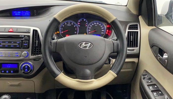 2013 Hyundai i20 MAGNA O 1.2, Petrol, Manual, 21,448 km, Steering Wheel Close-up