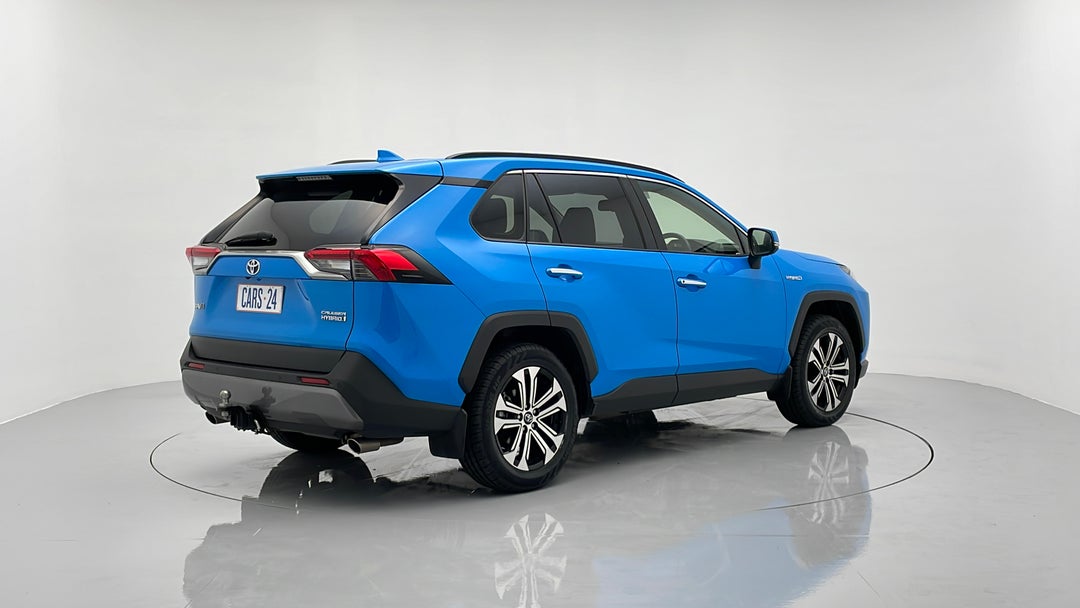 Right Back Diagonal (45- Degree) View