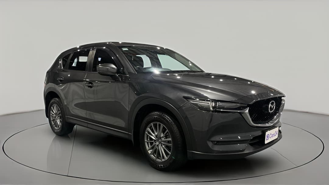 2017 Mazda CX-5 Maxx Sport (4x2), Automatic, 64807 km, Right Front Diagonal (45- Degree) View