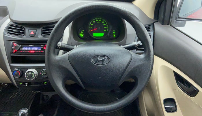 2015 Hyundai Eon ERA PLUS, Petrol, Manual, 33,201 km, Steering Wheel Close Up