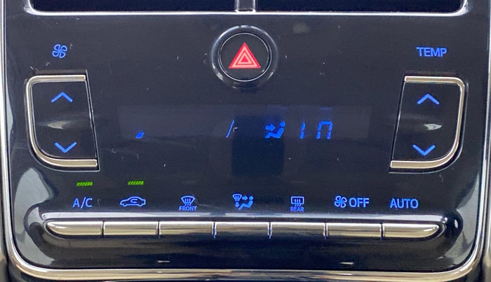 2018 Toyota YARIS V CVT, Petrol, Automatic, 19,212 km, Automatic Climate Control